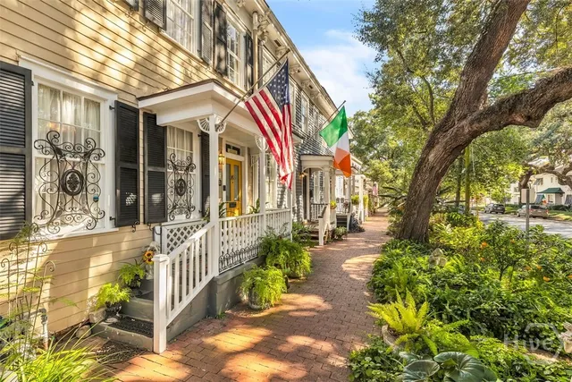 $1,284,500 | 528 East Jones Street, Savannah, GA 31401