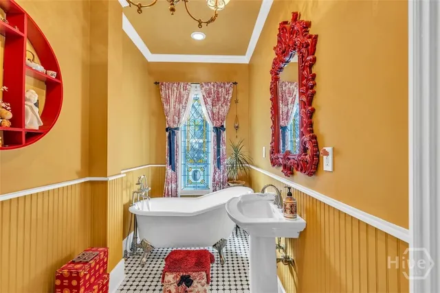 $1,284,500 | 528 East Jones Street, Savannah, GA 31401