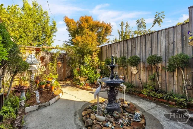 $1,284,500 | 528 East Jones Street, Savannah, GA 31401