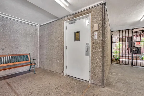 $659,000 | 2601 College Avenue, Unit 208, Berkeley, CA 94704