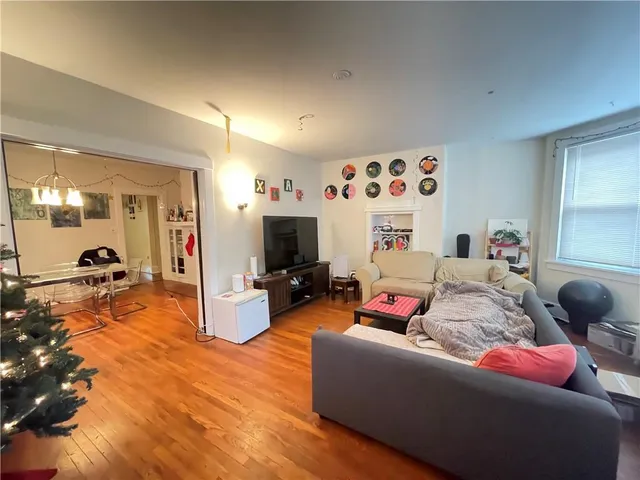 $2,495 | 541 South Aiken Avenue, Unit 539, Pittsburgh, PA 15232