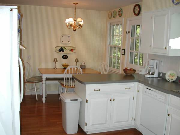 88 Maxwell Road Colonie, NY 12110 - Photo 7 of 12 Photo 7