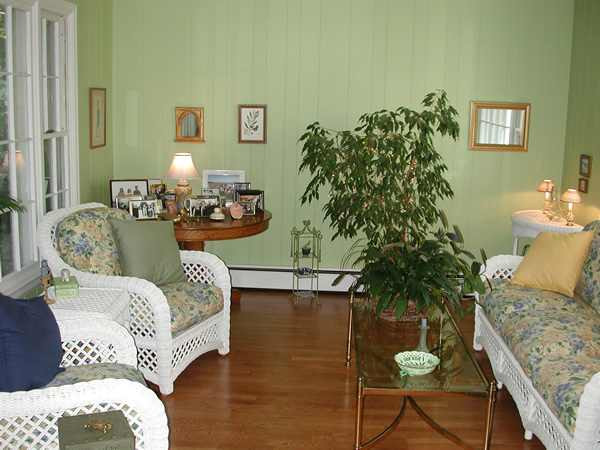 88 Maxwell Road Colonie, NY 12110 - Photo 10 of 12 Photo 10