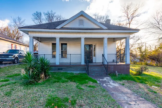$105,000 | 2104 Laura Street, Chattanooga, TN 37406