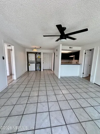$2,150 | 221 6th Avenue South, Unit C, Jacksonville Beach, FL 32250