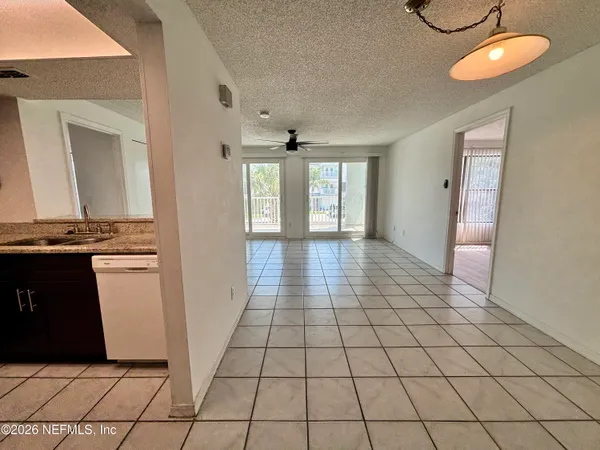 $2,150 | 221 6th Avenue South, Unit C, Jacksonville Beach, FL 32250