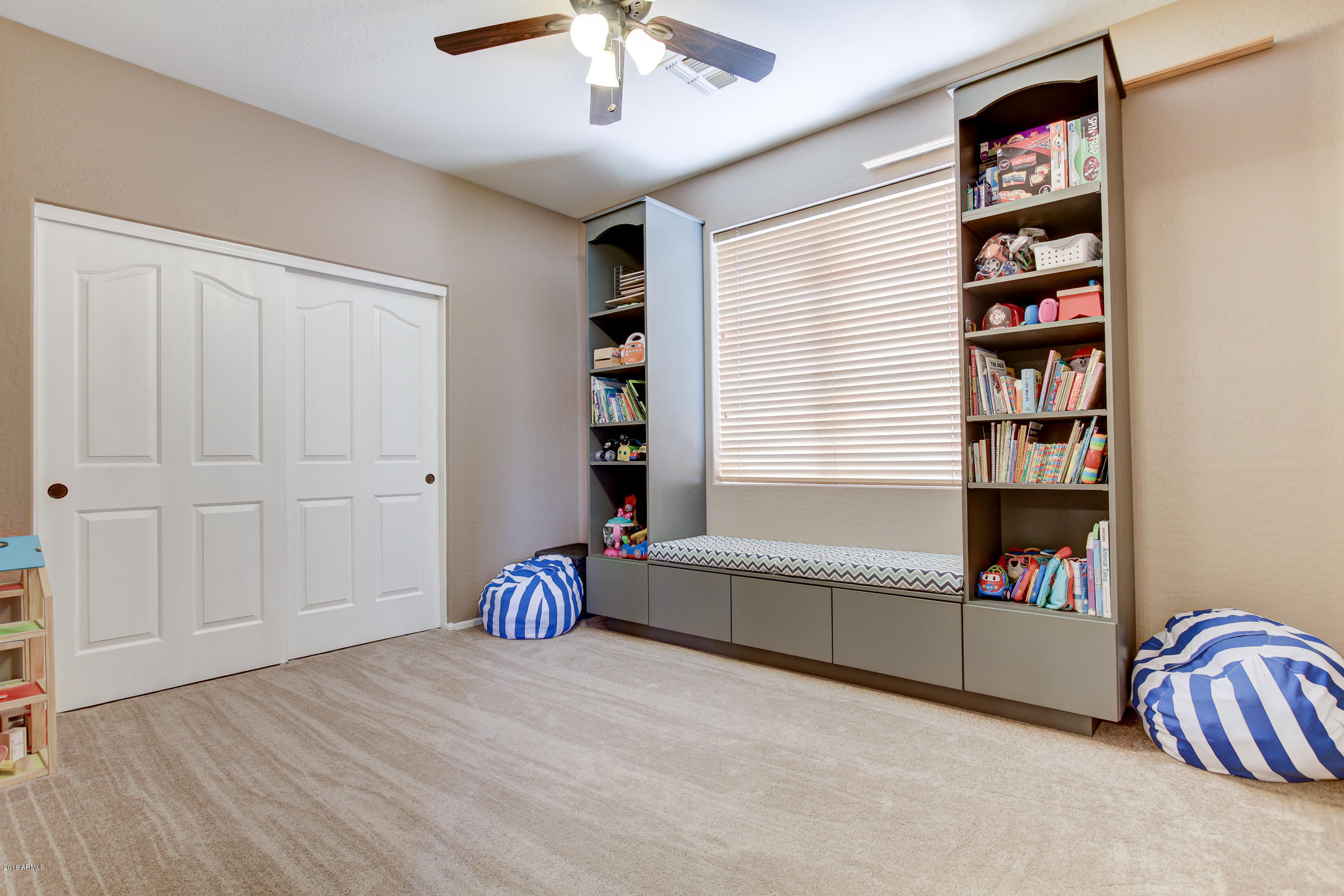 2536 South Martingale Road Gilbert, AZ 85295 - Photo 44 of 50 2536 S Martingale Rd-24