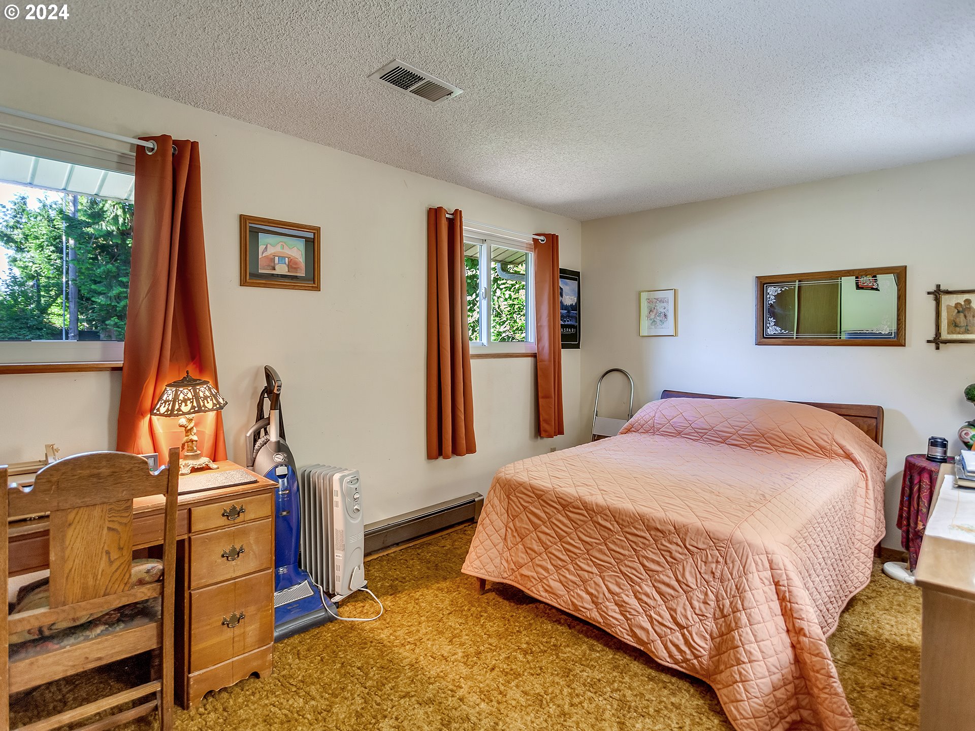 13035 Southwest Rita Drive Beaverton, OR 97005 - Photo 19 of 27 Bedroom