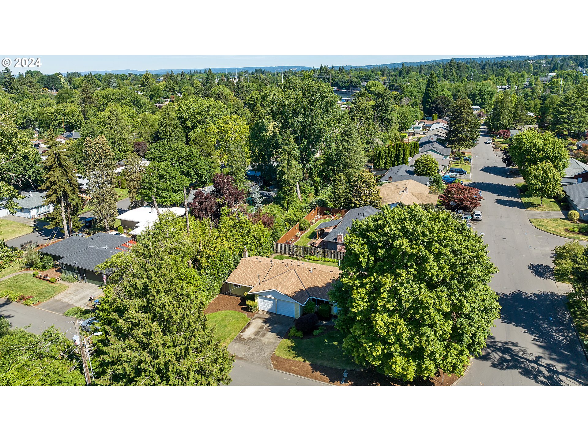13035 Southwest Rita Drive Beaverton, OR 97005 - Photo 24 of 27 Drone View/UAV
