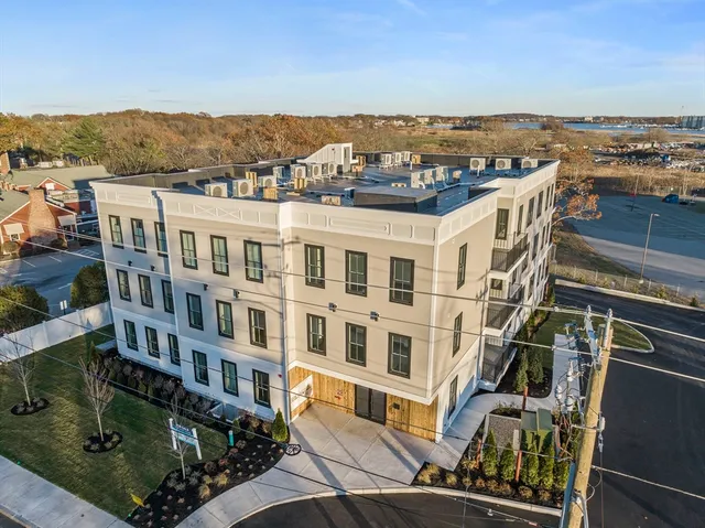 $719,000 | 105 Sea Street, Unit 105, Quincy, MA 02169