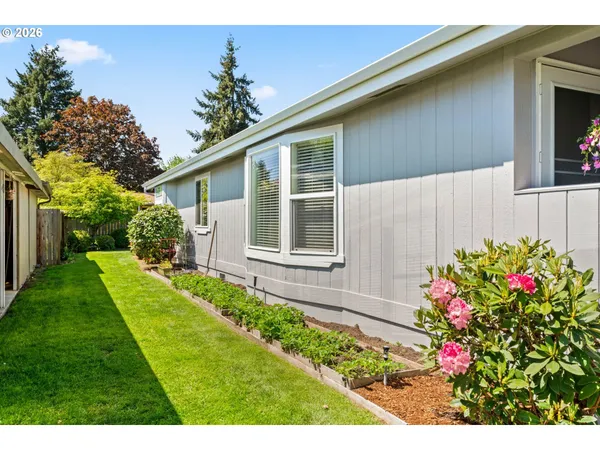 $185,000 | 3355 North Delta Highway, Unit 181, Eugene, OR 97408