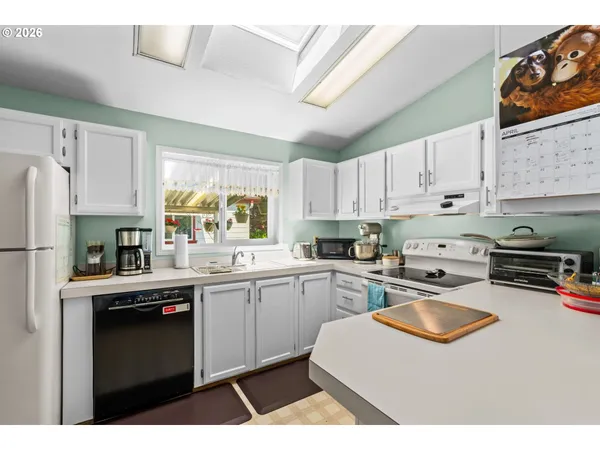 $185,000 | 3355 North Delta Highway, Unit 181, Eugene, OR 97408