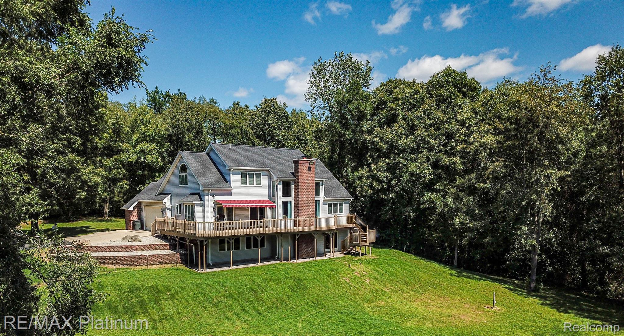 10193 Cedar Lake Road Pinckney, MI 48169 - Photo 7 of 51 Gallery Image 7