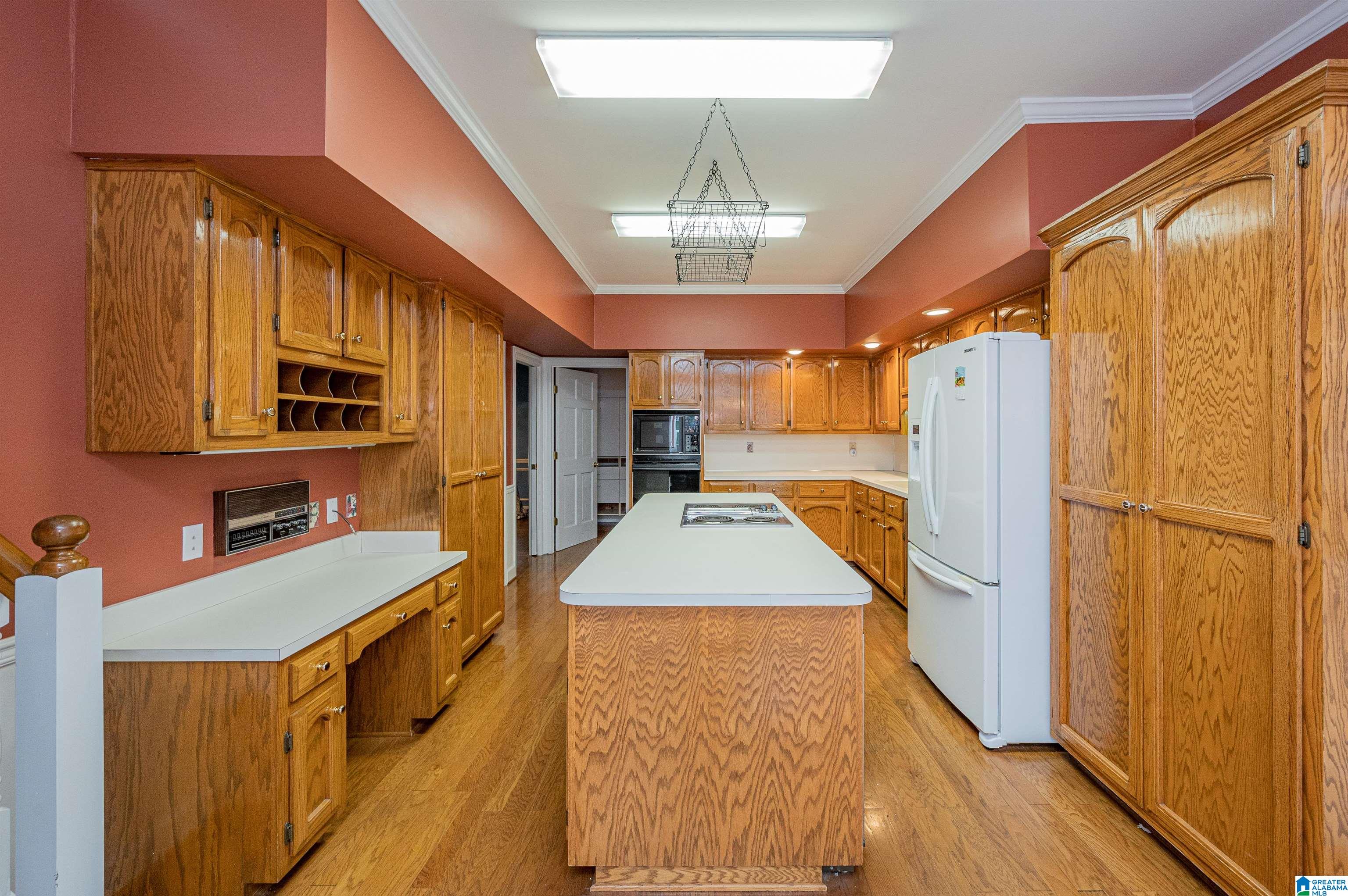 144 Oakmont Road Birmingham, AL 35244 - Photo 6 of 48