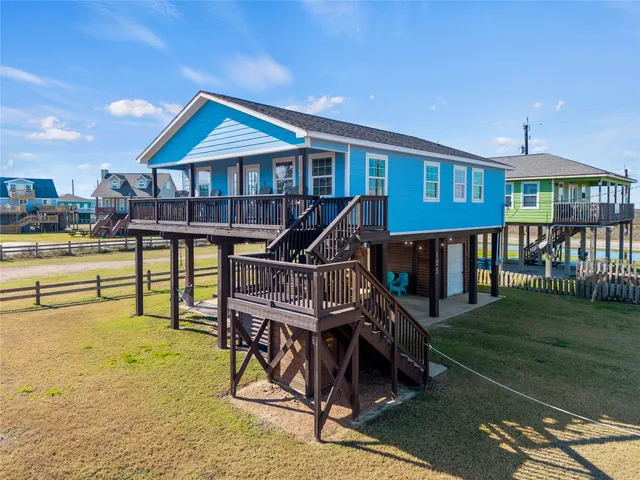 $450,000 | 105 Stanek Drive, Surfside Beach, TX 77541