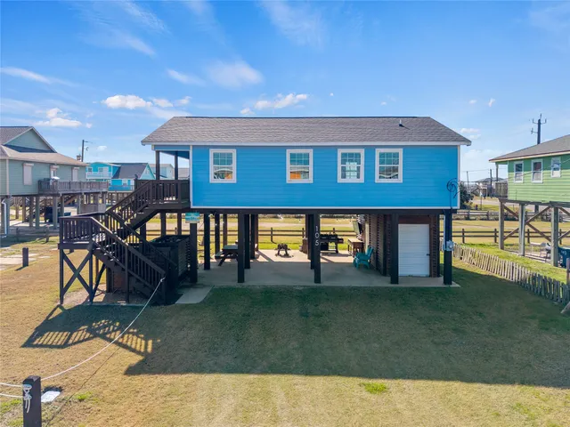 $450,000 | 105 Stanek Drive, Surfside Beach, TX 77541