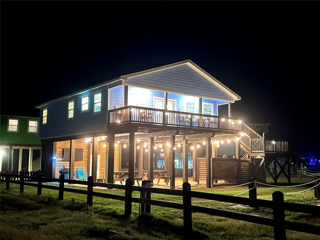 $450,000 | 105 Stanek Drive, Surfside Beach, TX 77541