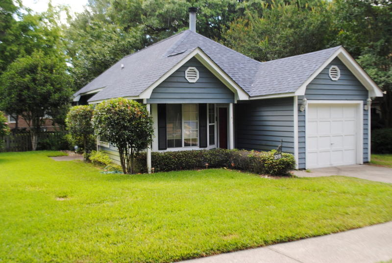 1098 Secessionville Road Charleston, SC 29412 - Photo 1 of 5 DSC_0031