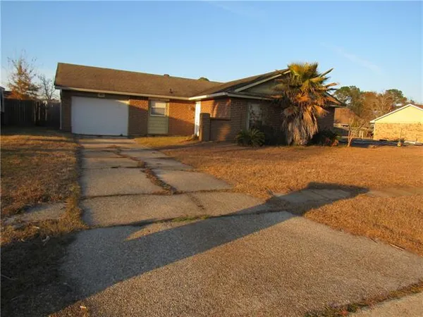 $1,700 | 2017 Wellington Lane, Slidell, LA 70461