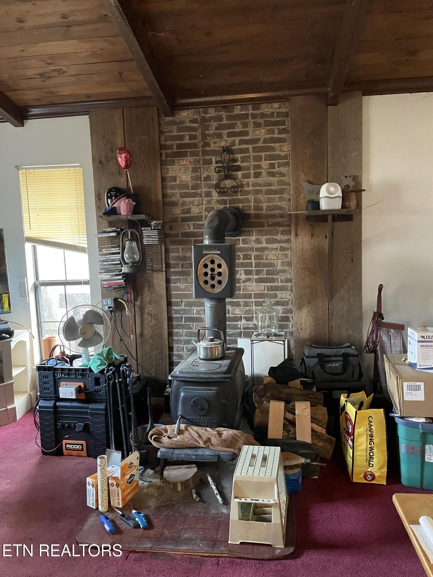 206 Old Citico Road Vonore, TN 37885 - Photo 3 of 39 IMG_3600