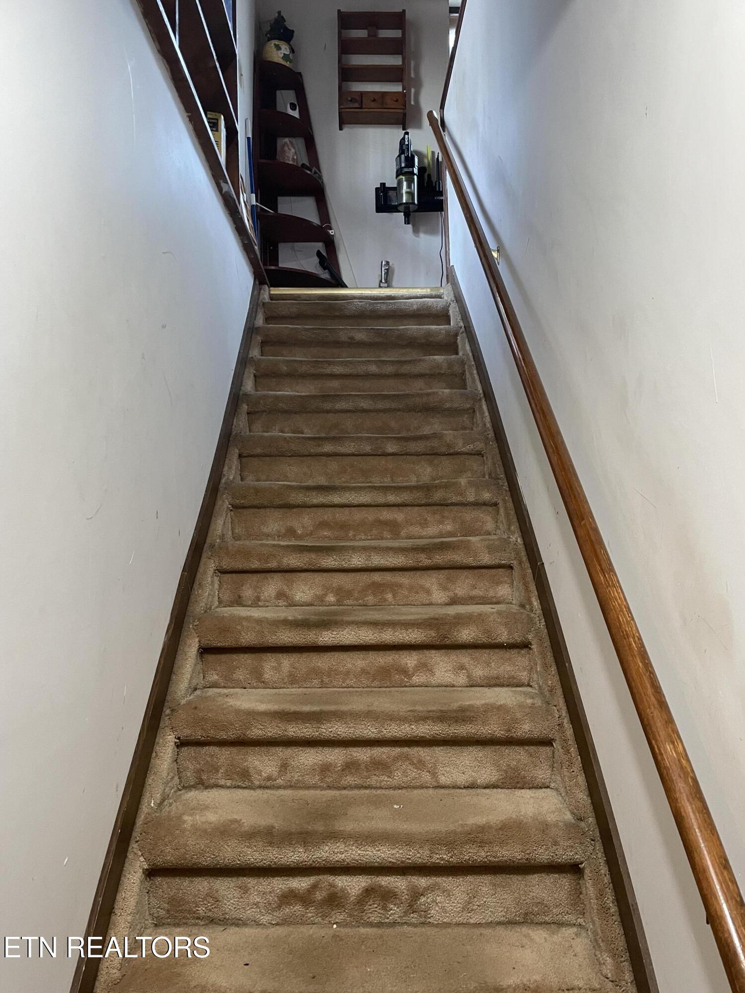 206 Old Citico Road Vonore, TN 37885 - Photo 9 of 39 IMG_3605