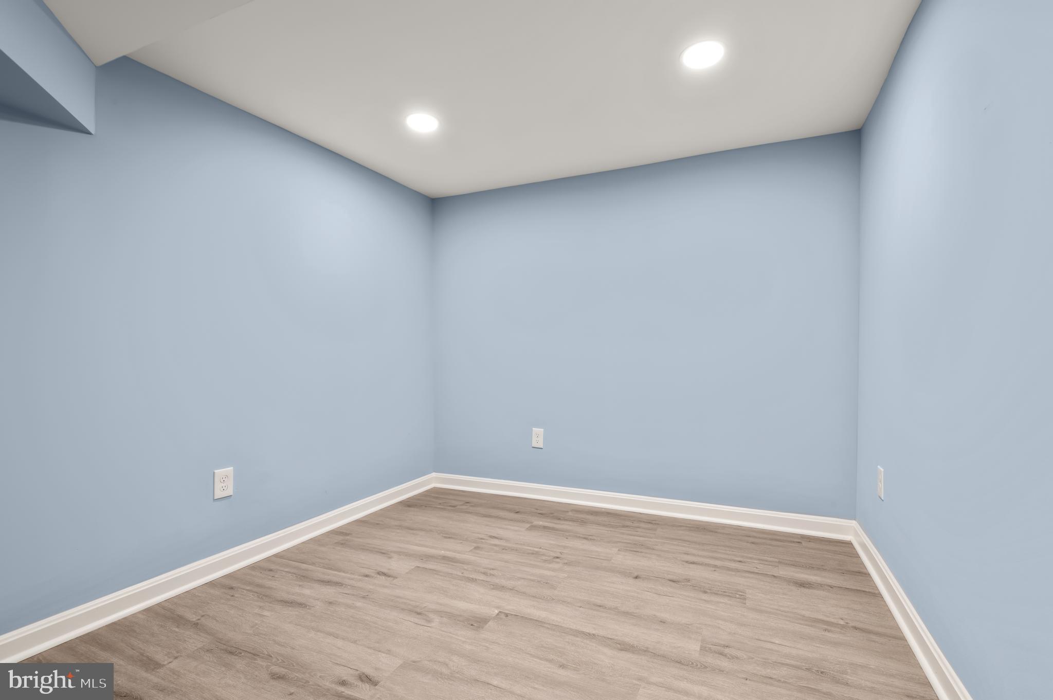 1217 64th Street Rosedale, MD 21237 - Photo 30 of 49 Den or Home Office