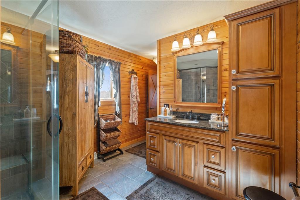 1538 Washington Road Apollo, PA 15613 - Photo 15 of 36 Gallery Image 15