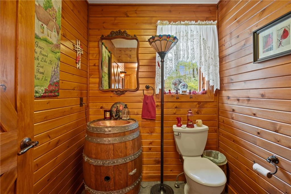 1538 Washington Road Apollo, PA 15613 - Photo 22 of 36 Gallery Image 22