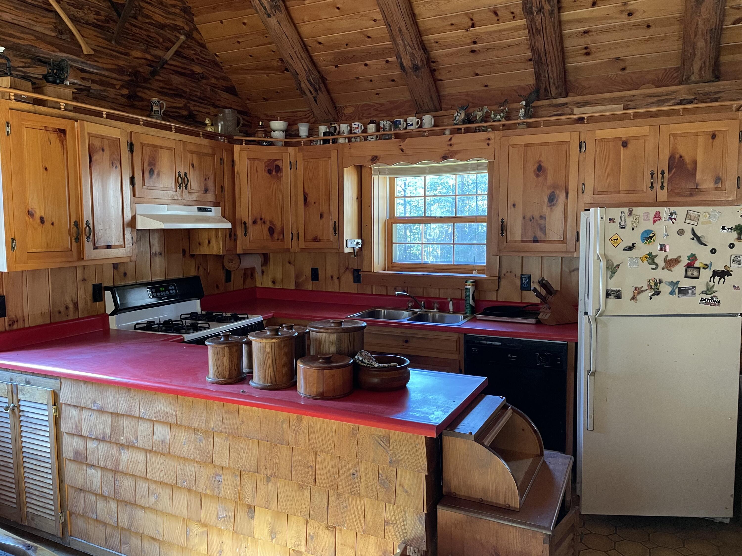 24 Duck Pond Road Rockwood, ME 04478 - Photo 7 of 29 EEEC6ED7-401B-4E2E-9D9B-8B356A90E38B