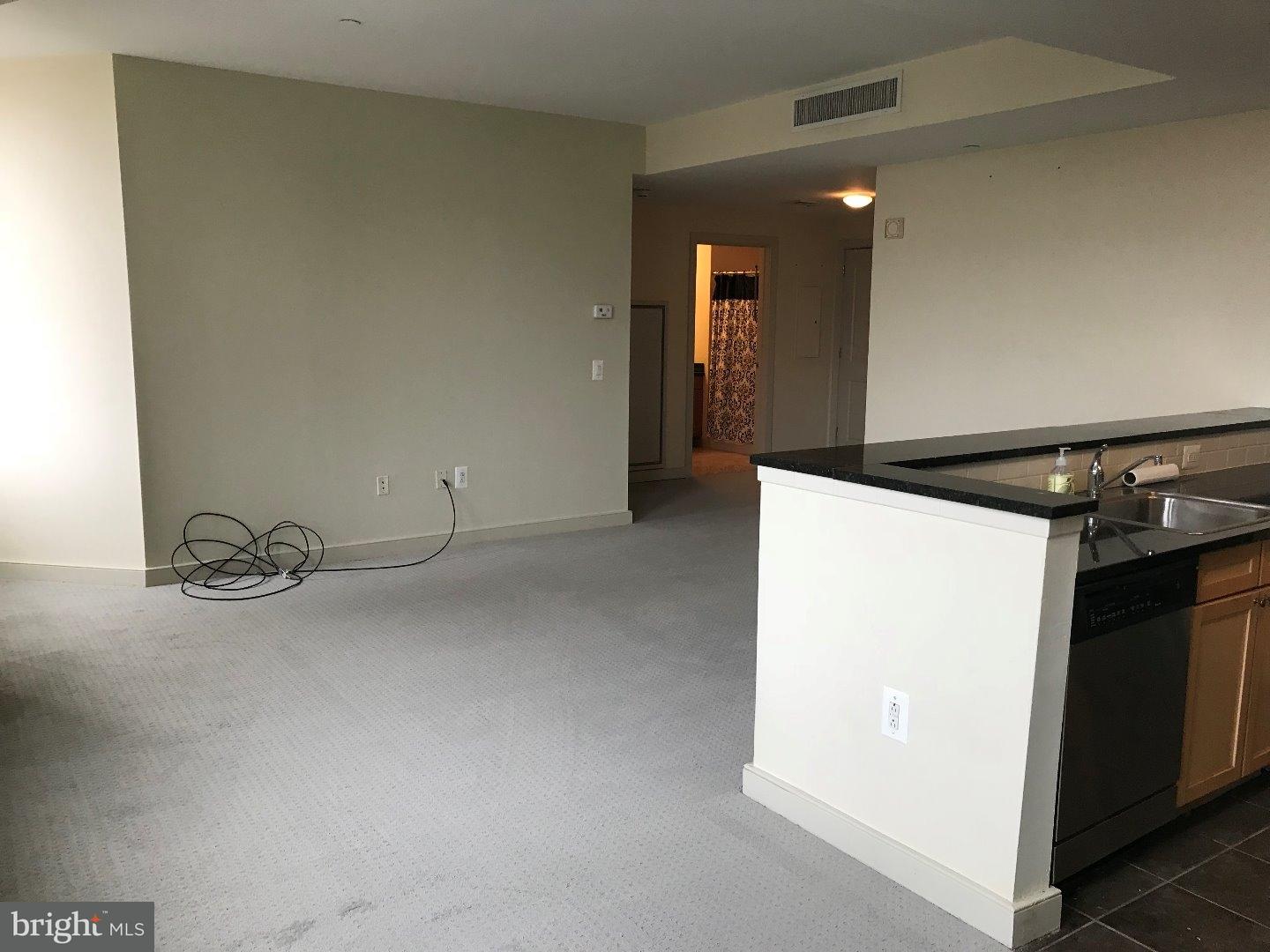 111 South 15th Street, Unit 1704 Philadelphia, PA 19102 - Photo 5 of 12 Gallery Image 5