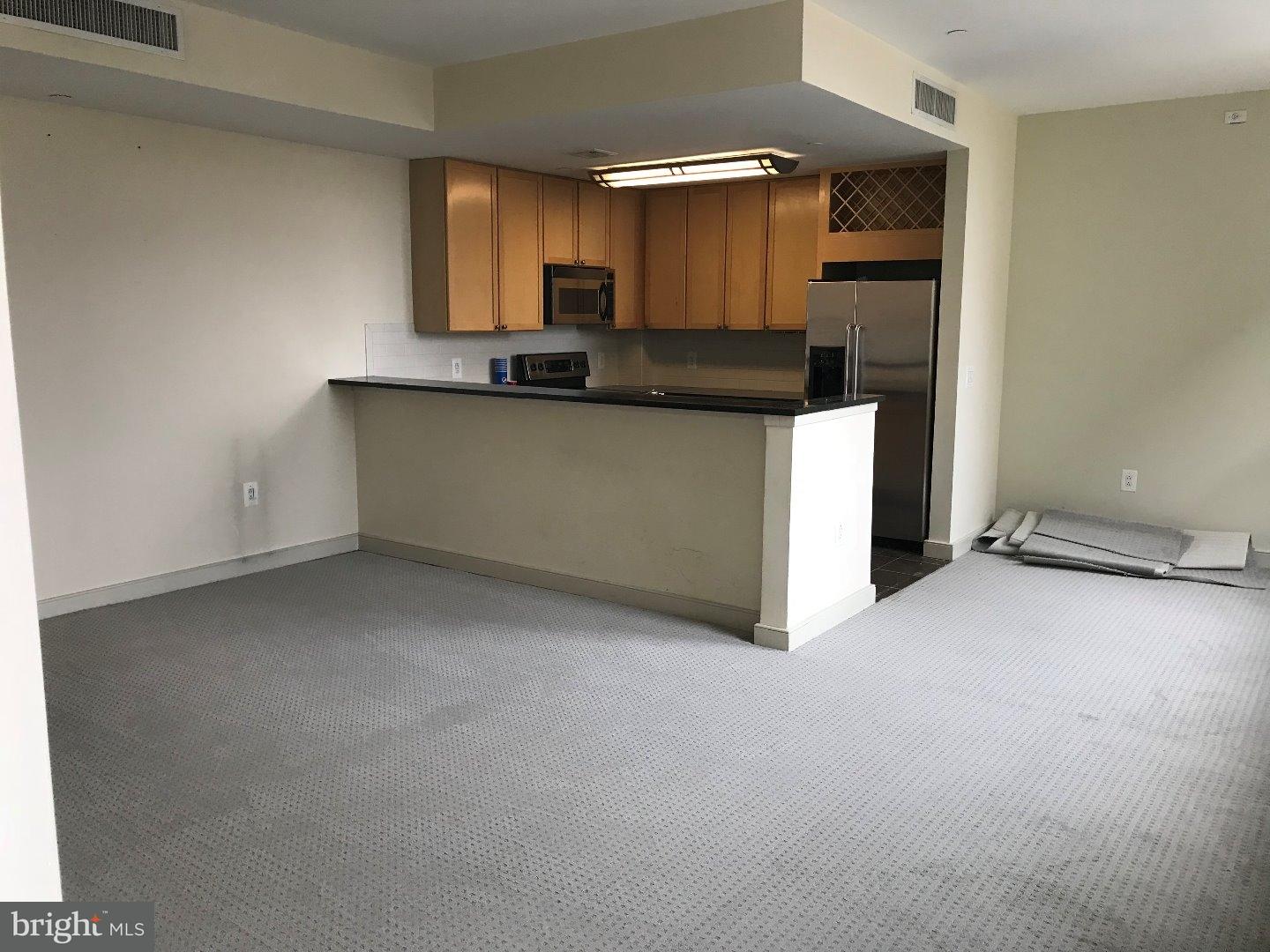 111 South 15th Street, Unit 1704 Philadelphia, PA 19102 - Photo 6 of 12 Gallery Image 6