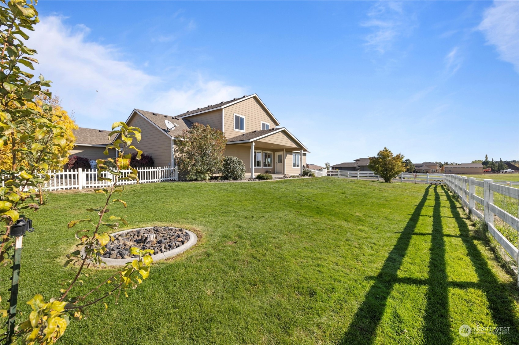 88817 East Reata Road Kennewick, WA 99338 - Photo 9 of 40 Gallery Image 9