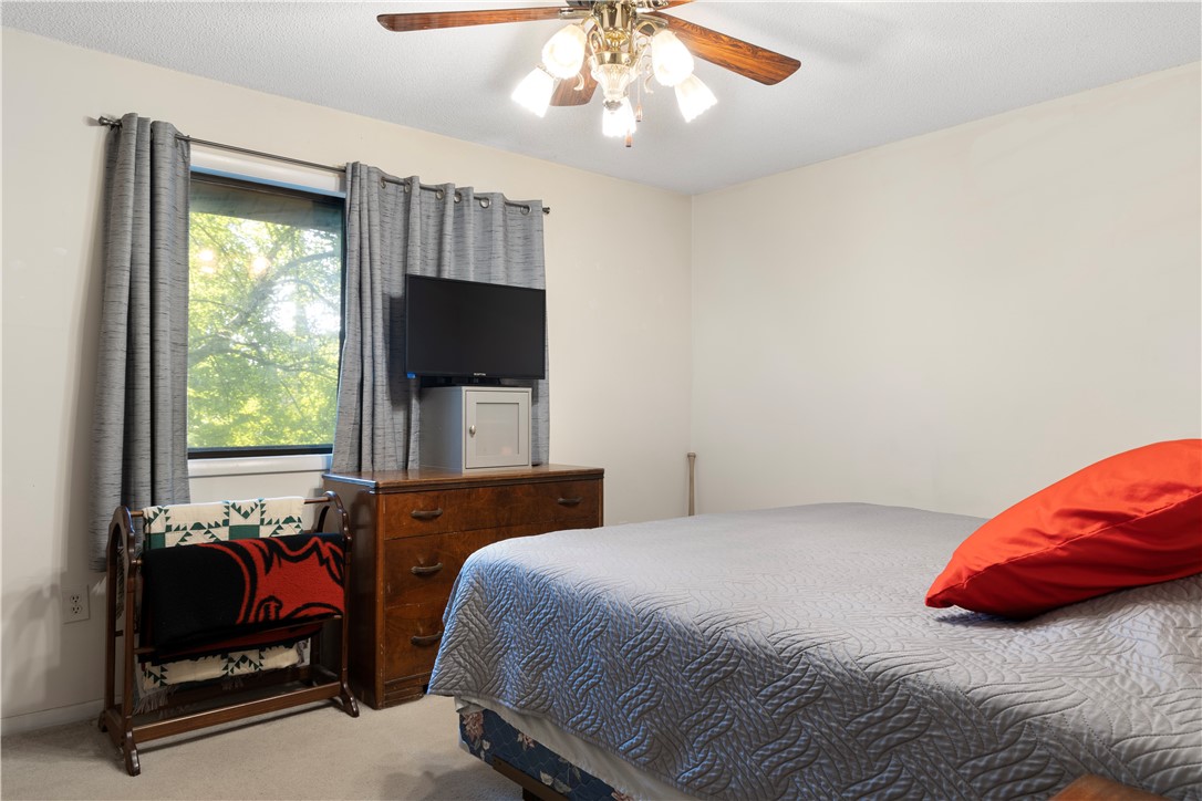 304 Rockingham Road Seneca, SC 29672 - Photo 7 of 21