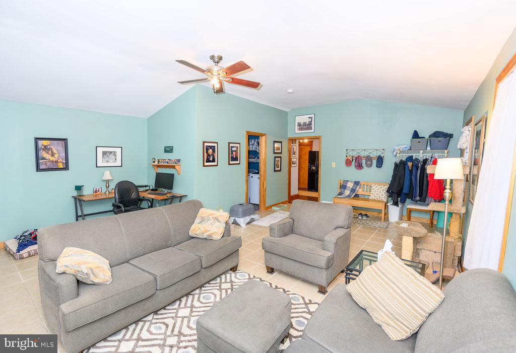 130 Delaware Avenue Riverside, NJ 08075 - Photo 17 of 29
