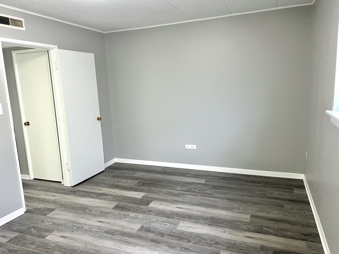 3133 Bernice Road, Unit 2 Lansing, IL 60438 - Photo 9 of 9 a view of an empty room