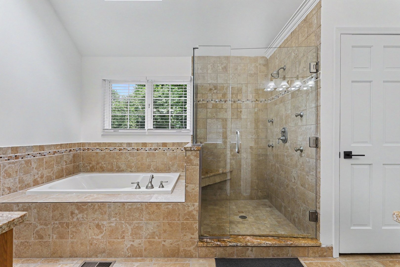 2606 Modaff Road Naperville, IL 60565 - Photo 27 of 55 Gallery Image 27