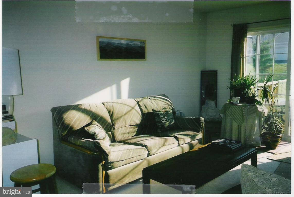 121 Sutherland Road Lancaster, PA 17603 - Photo 3 of 9 Gallery Image 3