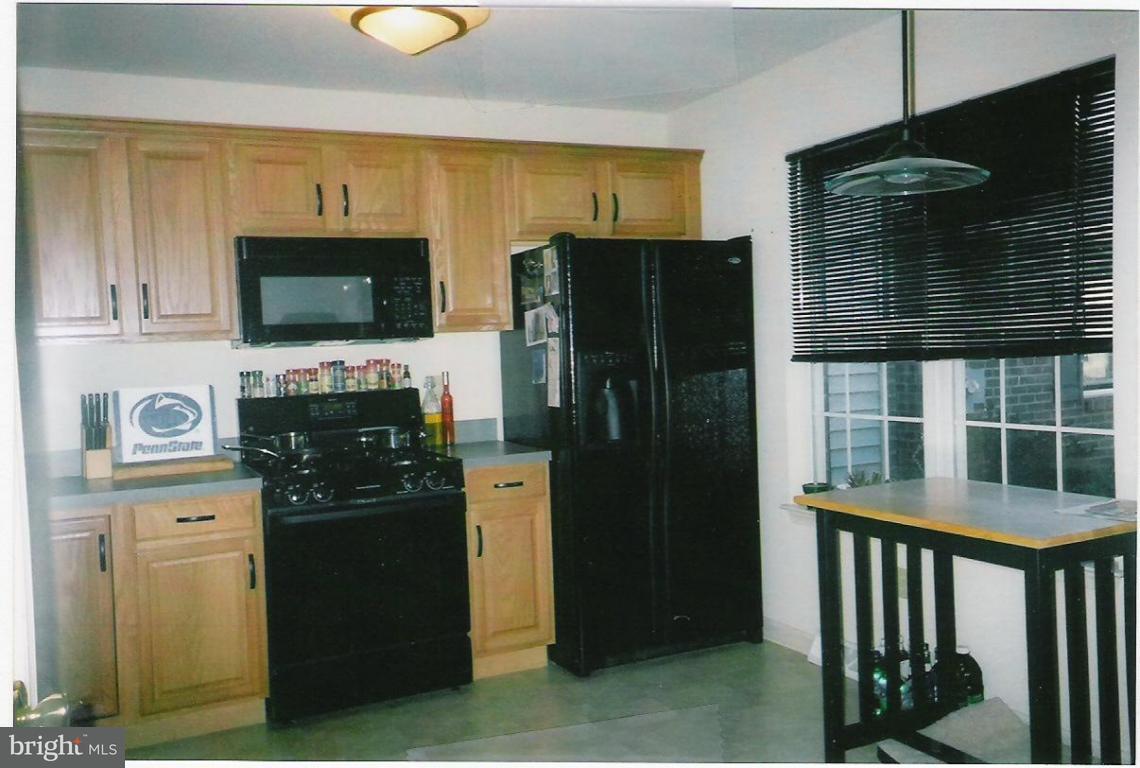 121 Sutherland Road Lancaster, PA 17603 - Photo 5 of 9 Gallery Image 5