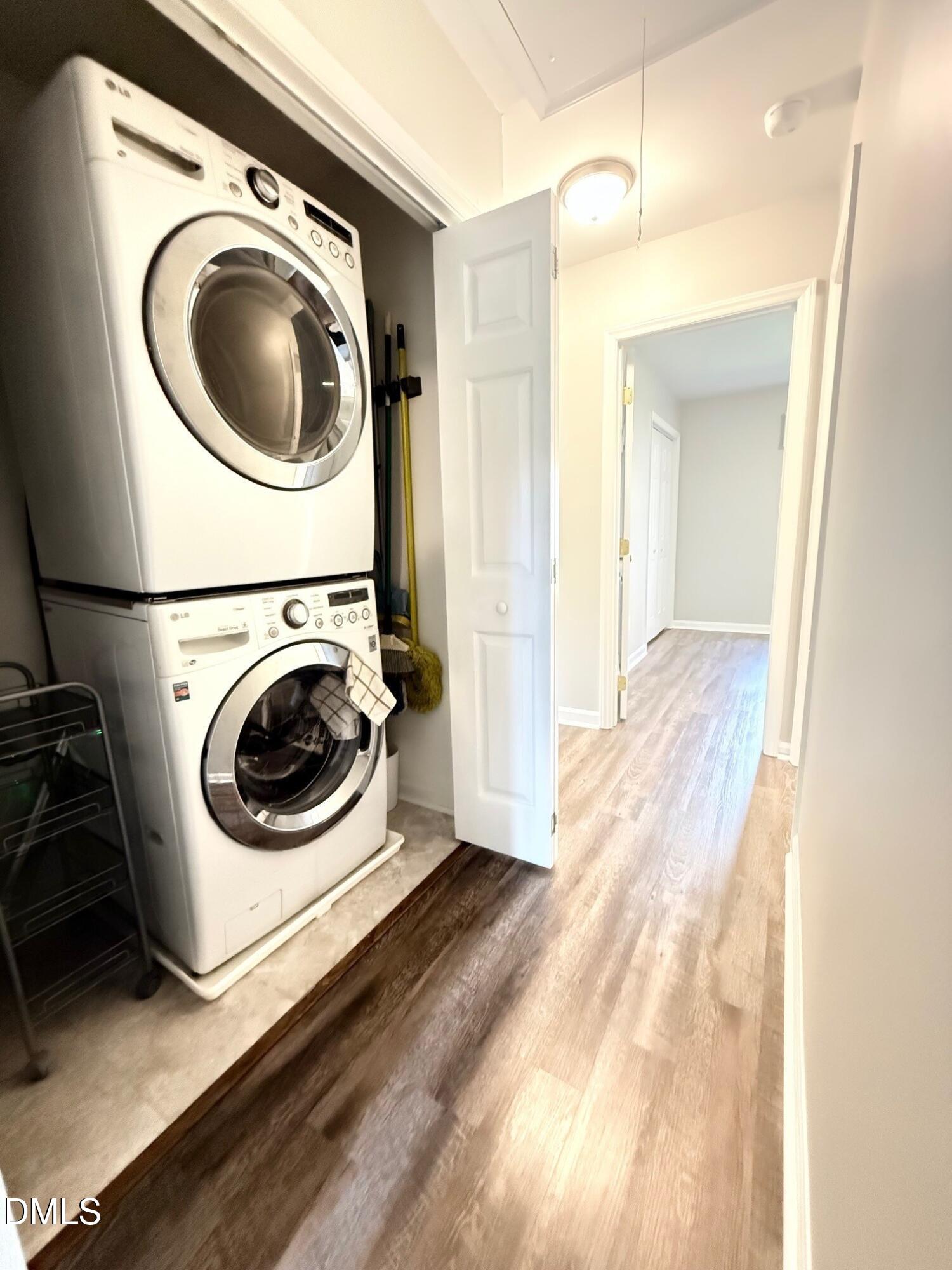 6400 Meadow View Drive Raleigh, NC 27609 - Photo 14 of 21 14