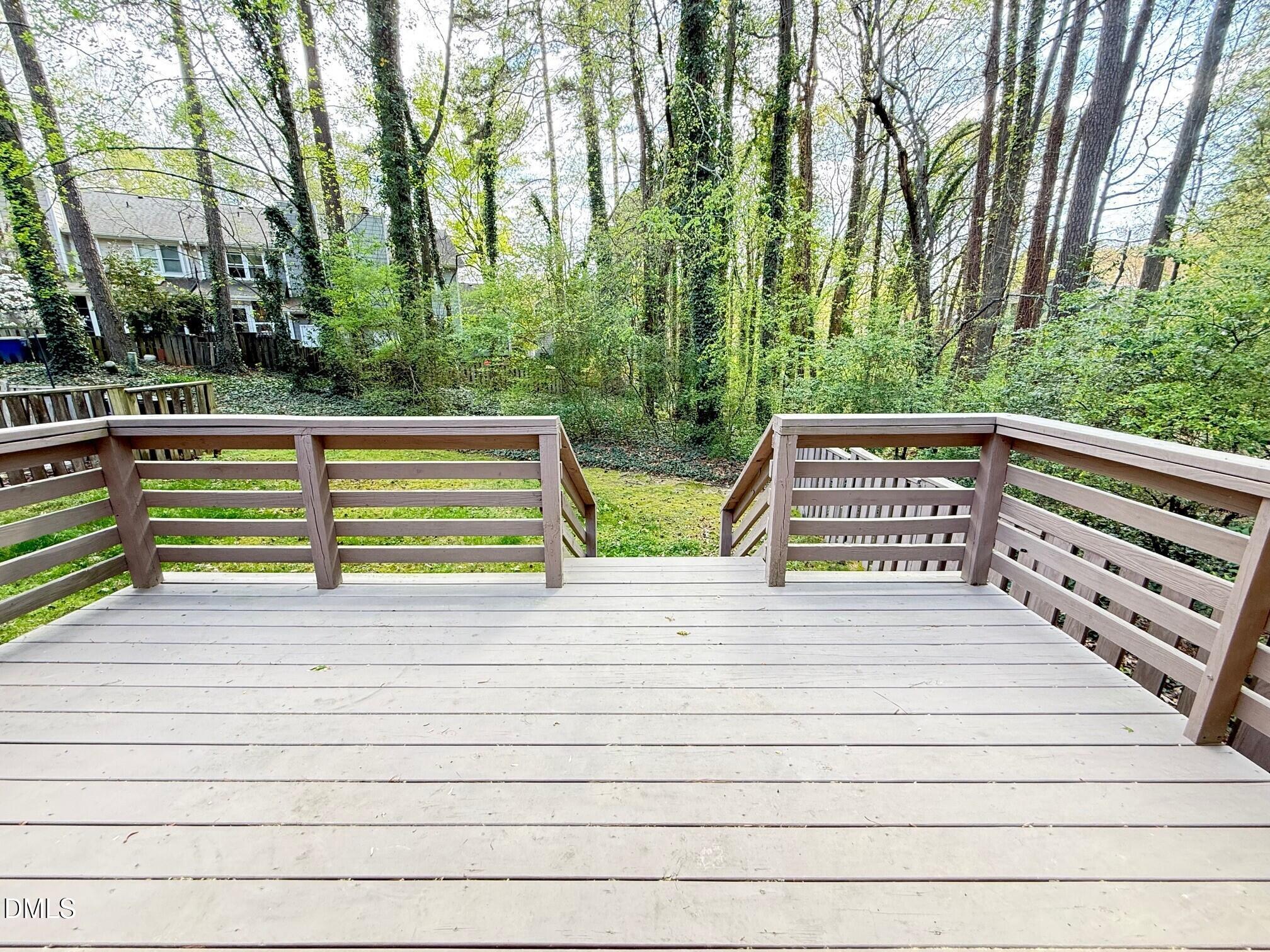 6400 Meadow View Drive Raleigh, NC 27609 - Photo 19 of 21 19