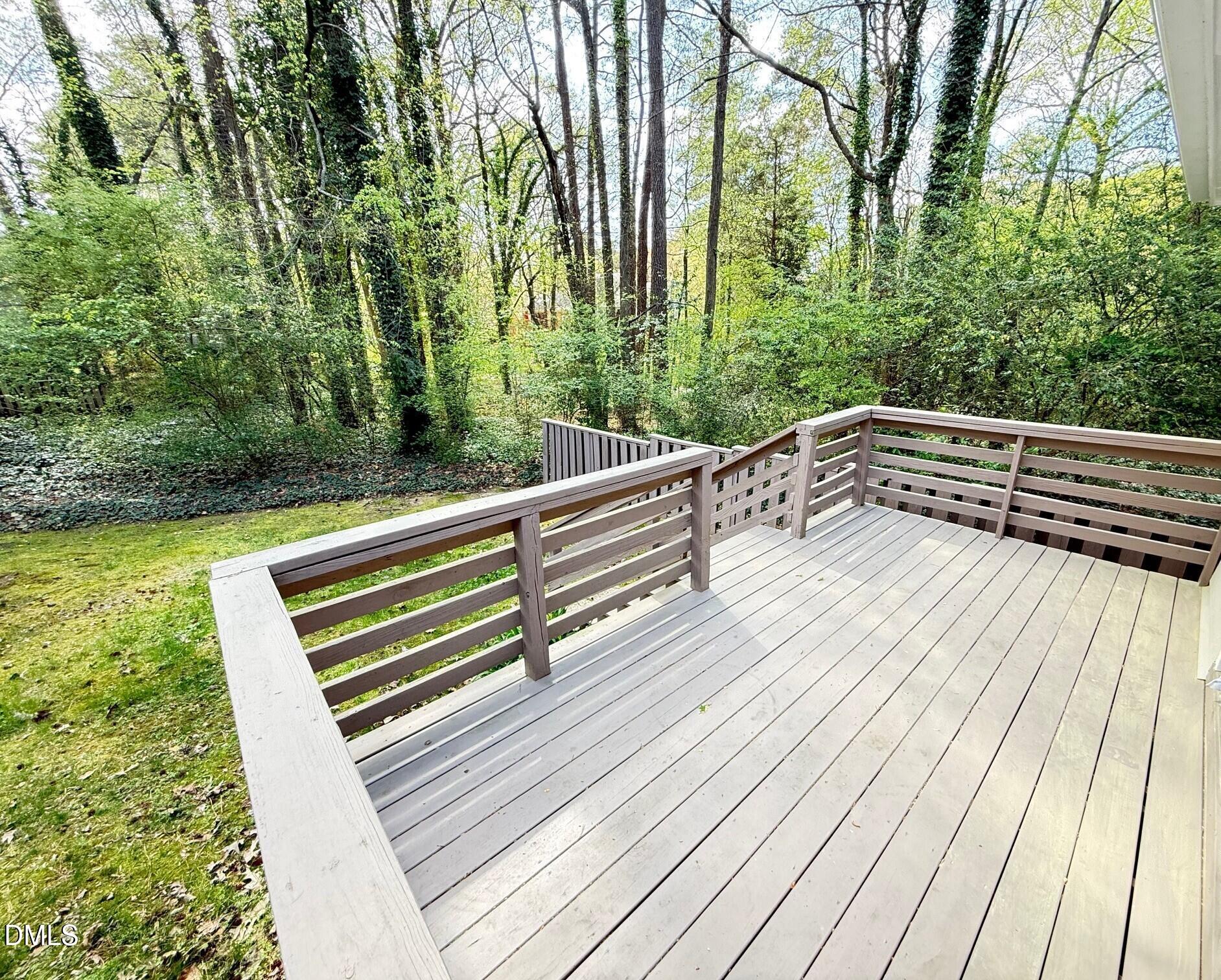 6400 Meadow View Drive Raleigh, NC 27609 - Photo 20 of 21 20