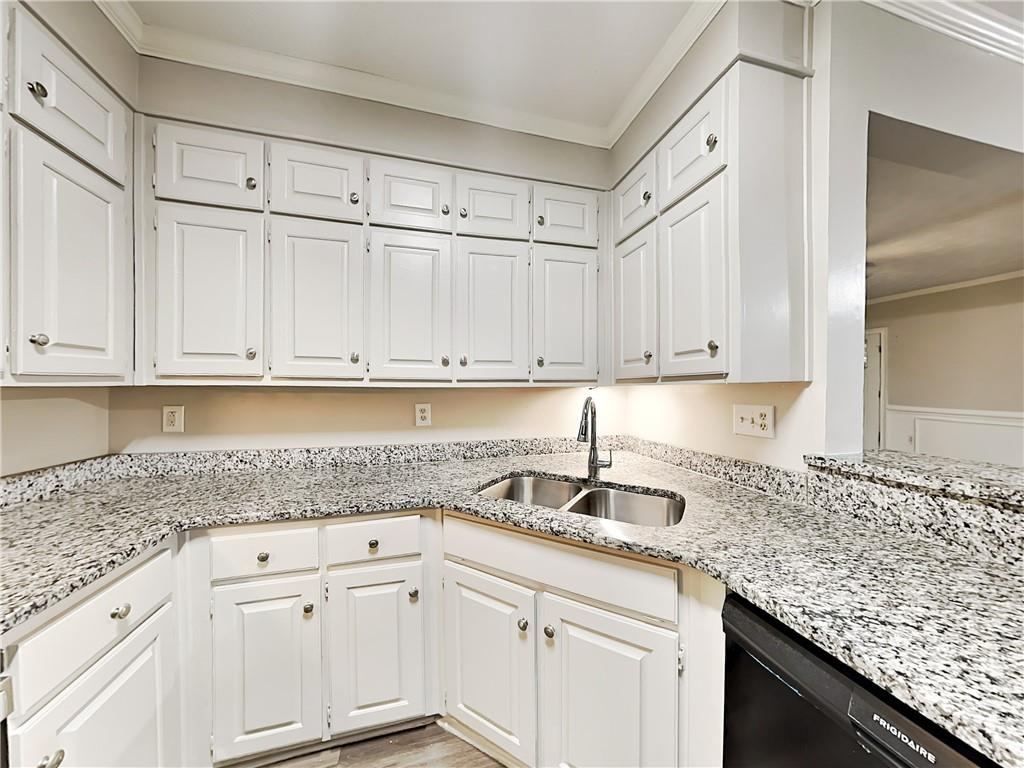 2112 Fairway Court Southeast, Unit A Conyers, GA 30013 - Photo 4 of 20