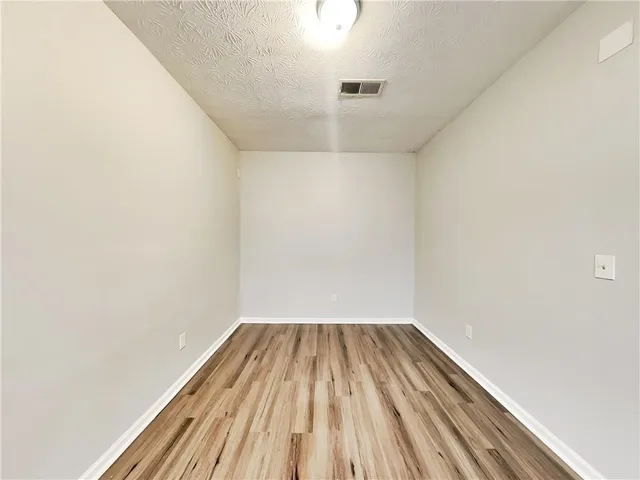 $1,550 | 2112 Fairway Court Southeast, Unit A, Conyers, GA 30013