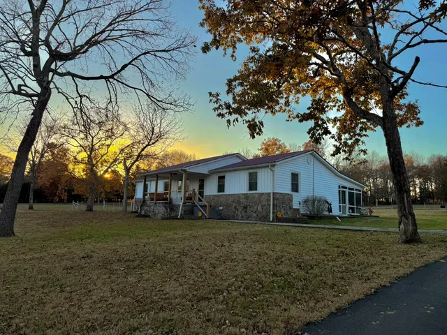 7656 Old Jackson Ridge Road North, Rockvale, TN 37153