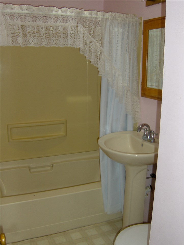 7103 Mildred Road Machesney Park, IL 61115 - Photo 13 of 15 Gallery Image 13
