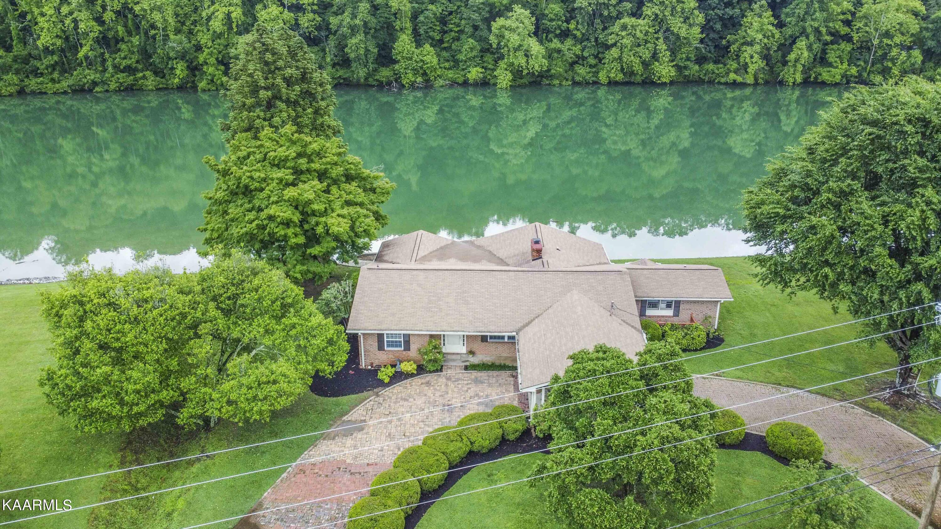 522 Riverside Drive Clinton, TN 37716 - Photo 6 of 40 AERIAL VIEW -3