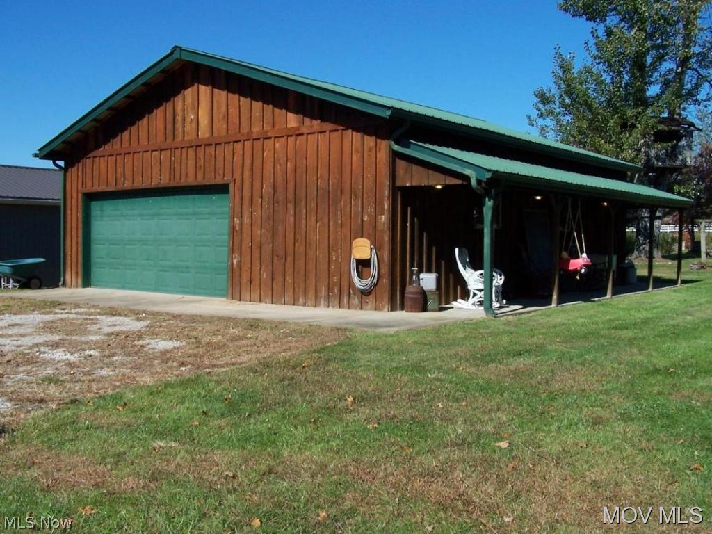 928 Smitherman Road Washington, WV 26181 - Photo 11 of 24 Large Entrance to Pole Barn