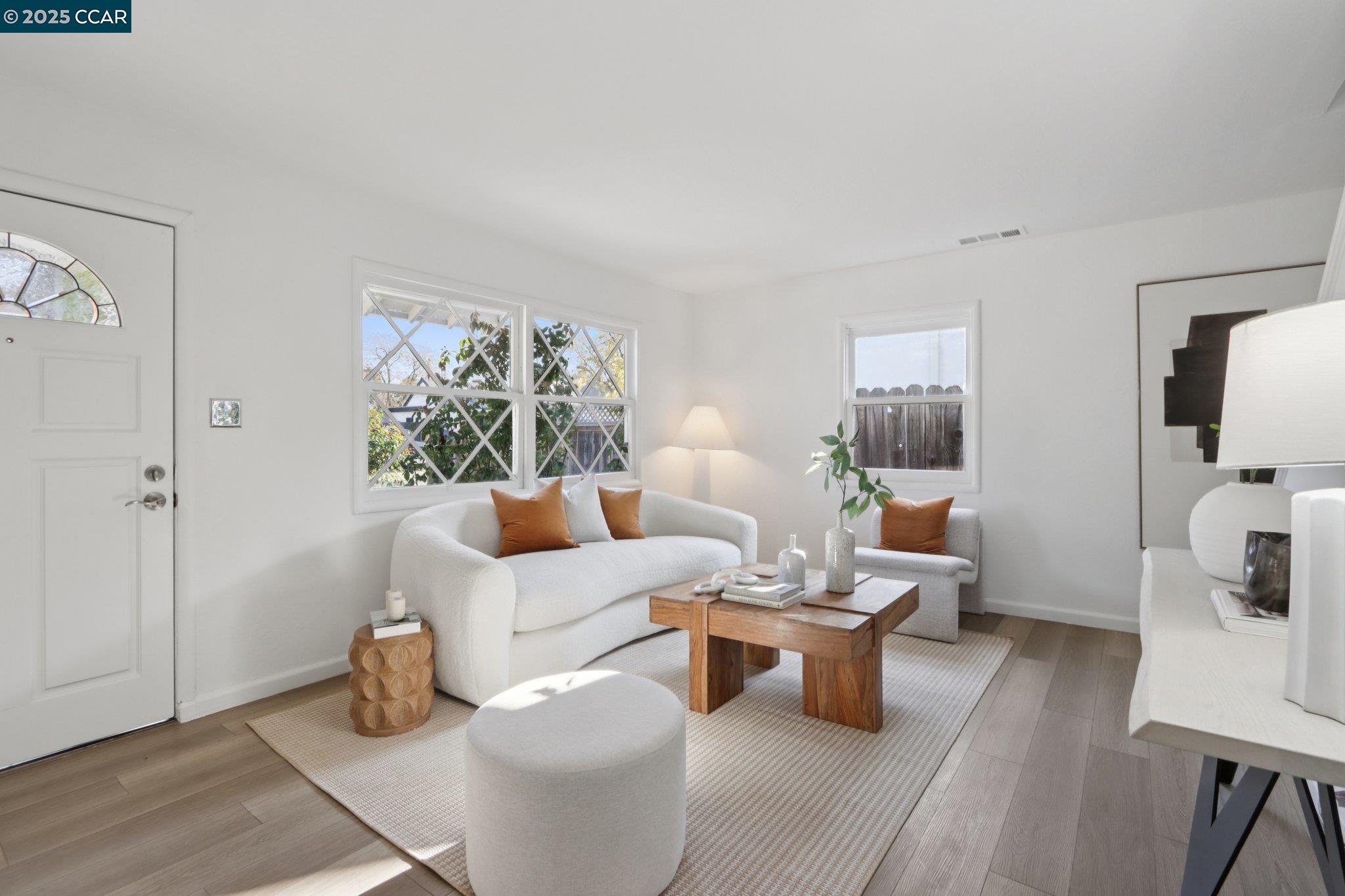 1467 Cape Cod Way Concord, CA 94521 - Photo 6 of 31