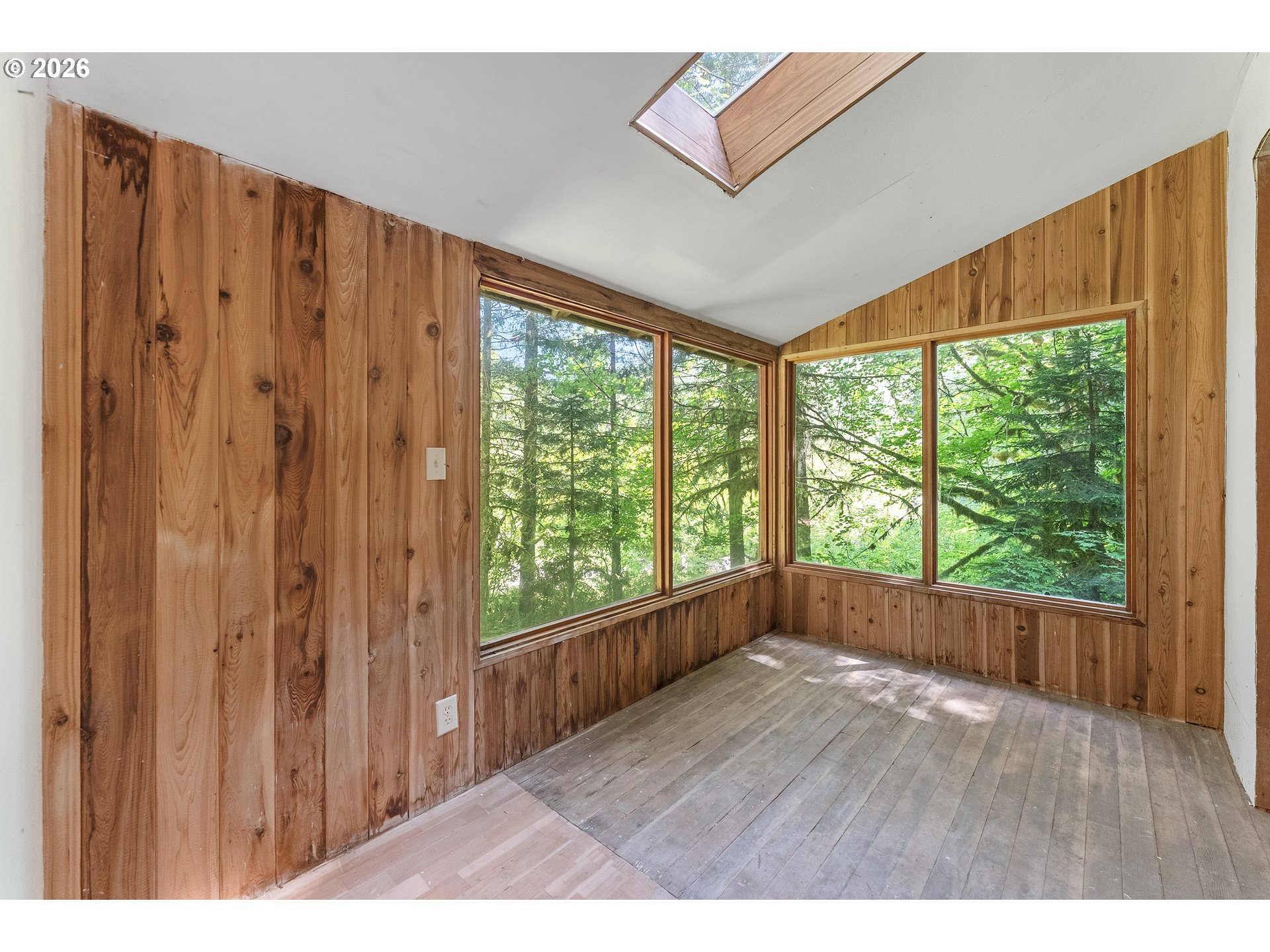 29544 Road 12 Rhododendron, OR 97049 - Photo 12 of 44 Dining Room