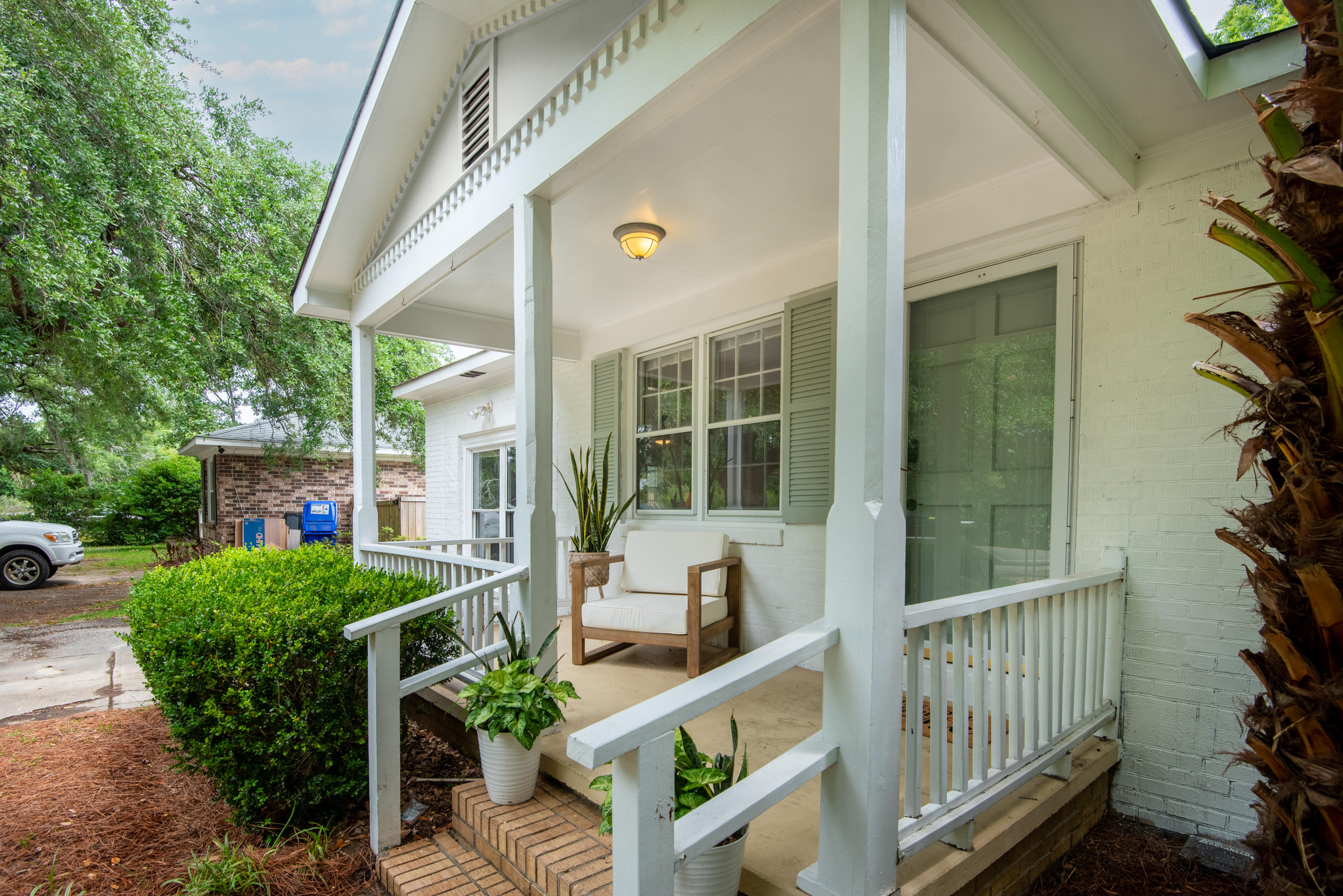 872 Dills Bluff Road Charleston, SC 29412 - Photo 3 of 67 872DillsBluffRoad- KeenEyeMarketing - 00